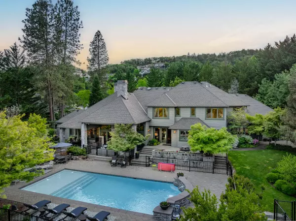 Grants Pass, OR 97526,1126 Morgan LN