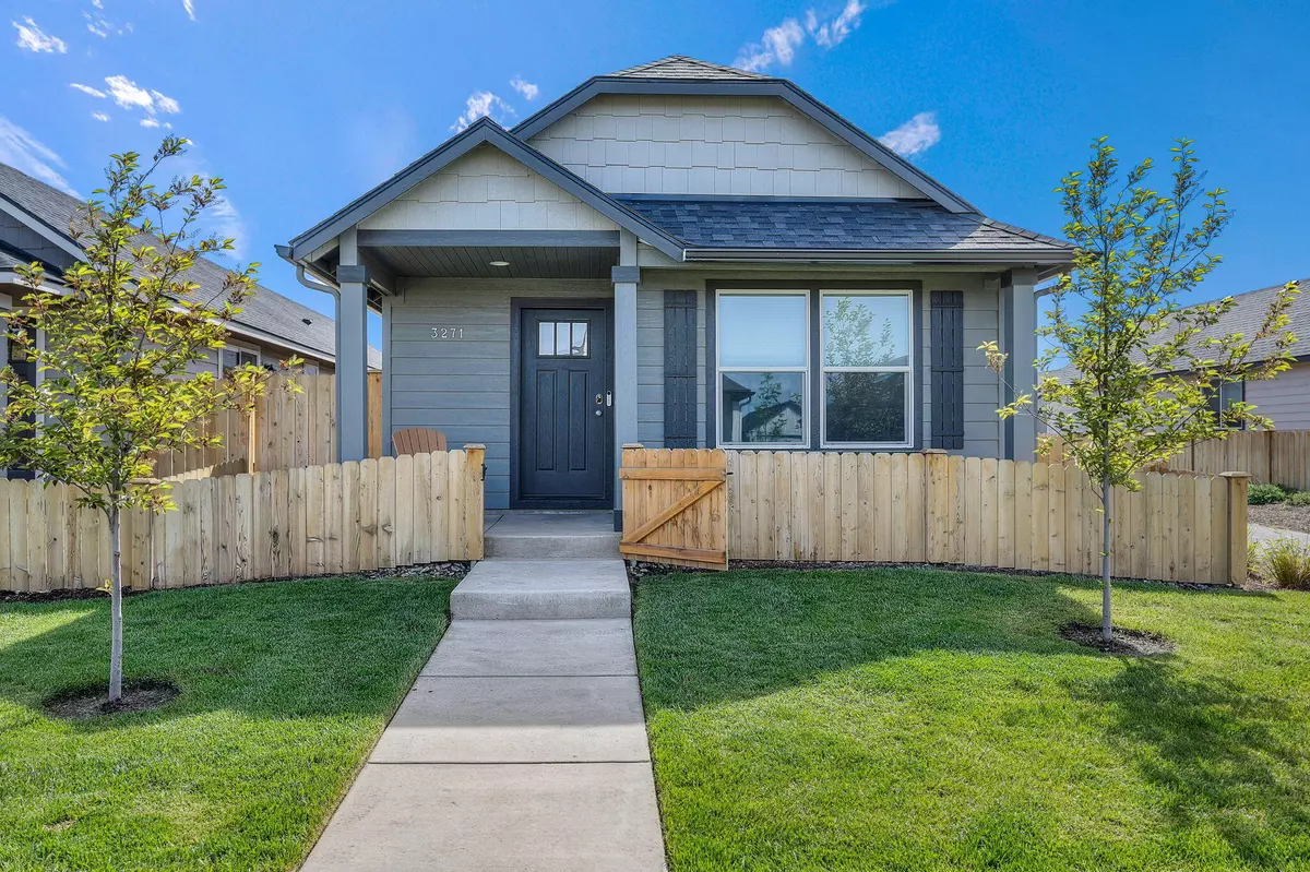 Redmond, OR 97756,3271 9th ST