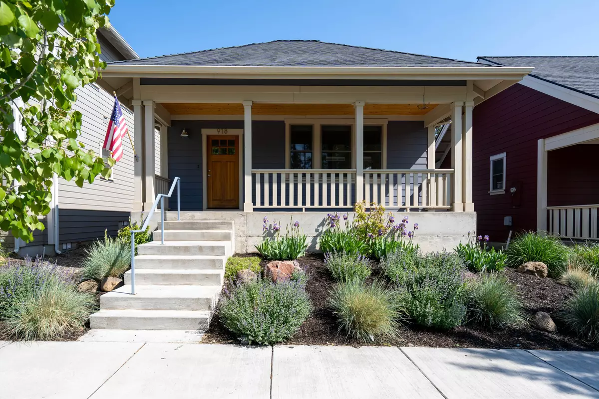 Sisters, OR 97759,918 Black Butte AVE