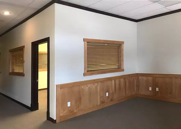 Sisters, OR 97759,703 Larch ST