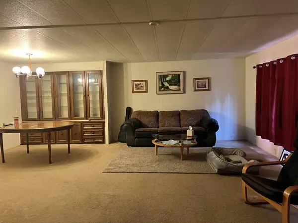 Bend, OR 97702,60966 Targee DR