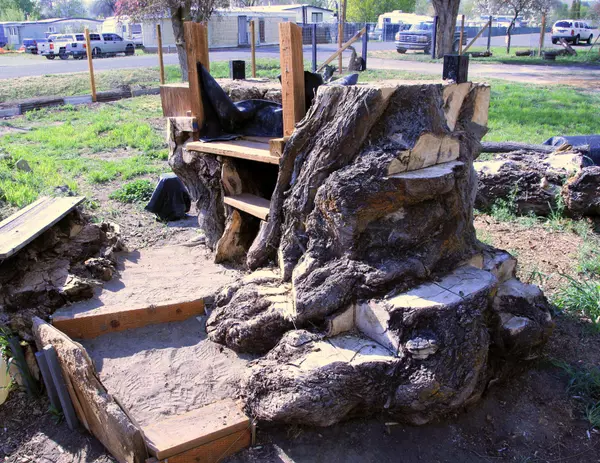 Klamath Falls, OR 97603,1859 Burns ST