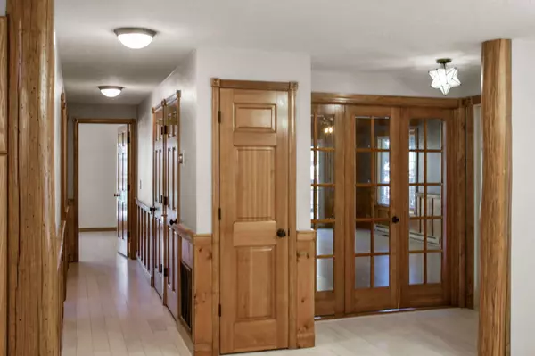 Bend, OR 97702,61193 Hitching Post LN