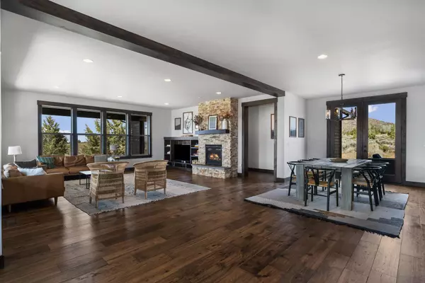 Powell Butte, OR 97753,15700 Rangeland DR