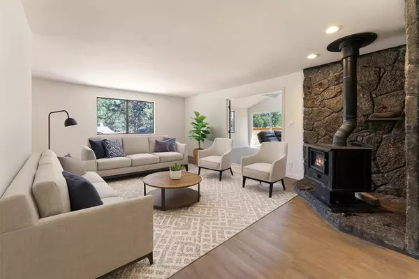 Bend, OR 97702,19815 Nugget AVE