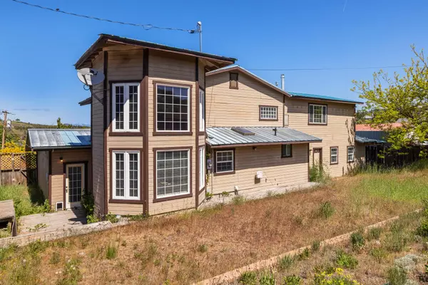 Klamath Falls, OR 97601,86 Lincoln ST