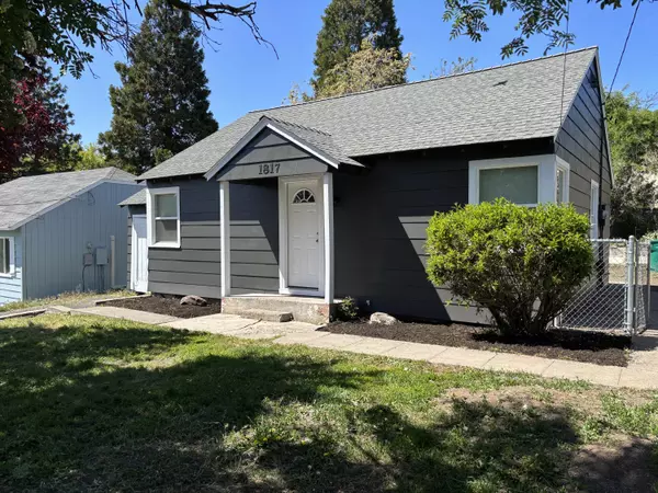 Klamath Falls, OR 97601,1817 Birch ST