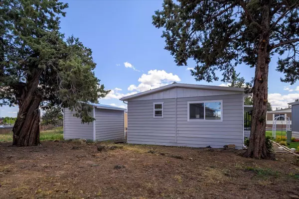 Redmond, OR 97756,2633 Obsidian AVE #13