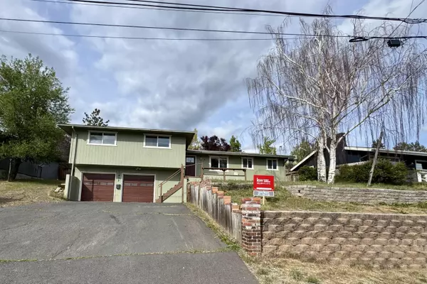 Klamath Falls, OR 97601,1903 Eldorado AVE