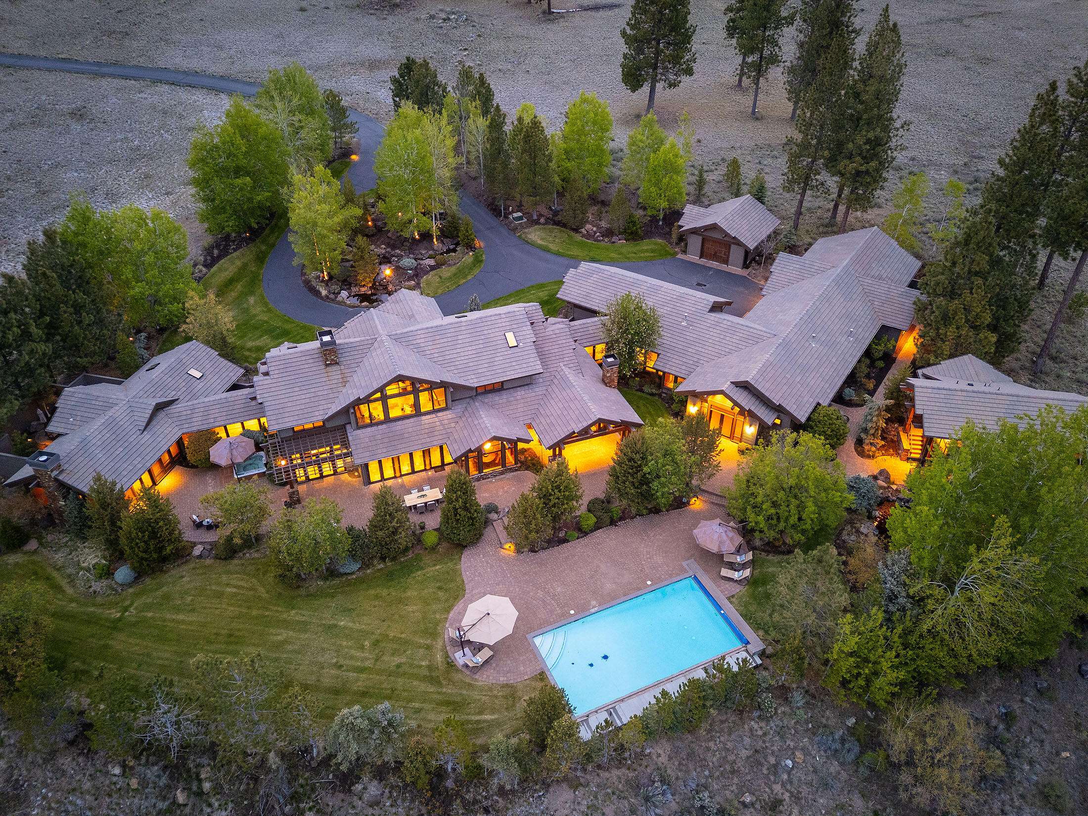 18883 Sutherland CT, Bend, OR 97702