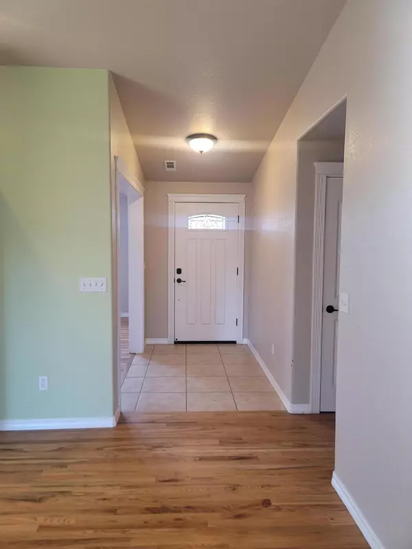 Medford, OR 97504,1750 Hondeleau LN