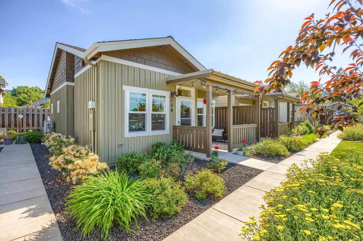 Ashland, OR 97520,158 Mountain View DR