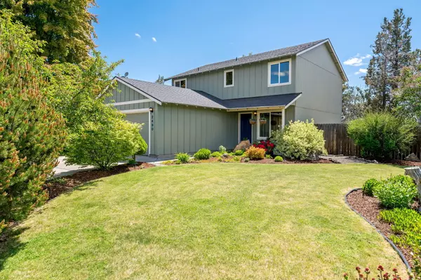 2490 Cascade Mountain AVE, Redmond, OR 97756