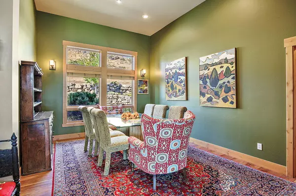 Ashland, OR 97520,1475 Dead Indian Memorial RD