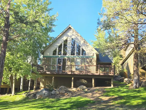 Klamath Falls, OR 97601,4656 Harrier DR