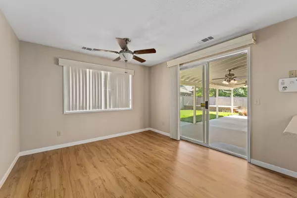 Grants Pass, OR 97527,1303 Kokanee LN