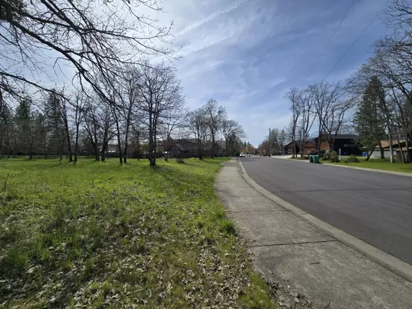 Eagle Point, OR 97524,Echo WAY #Tax Lot 902