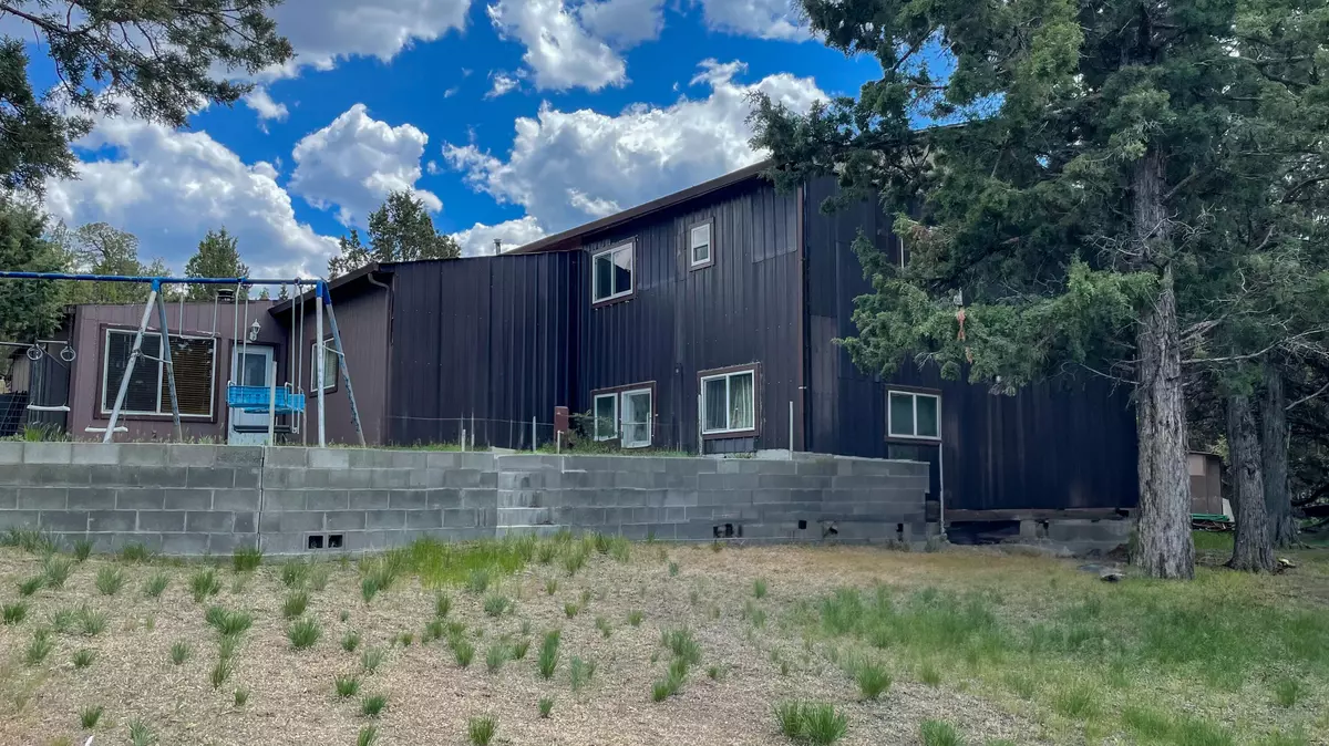 Prineville, OR 97754,19500 Lower Ridge RD
