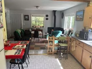 Wolf Creek, OR 97497,261 Fay LN