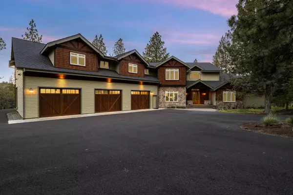 Sisters, OR 97759,69205 Hawksflight DR