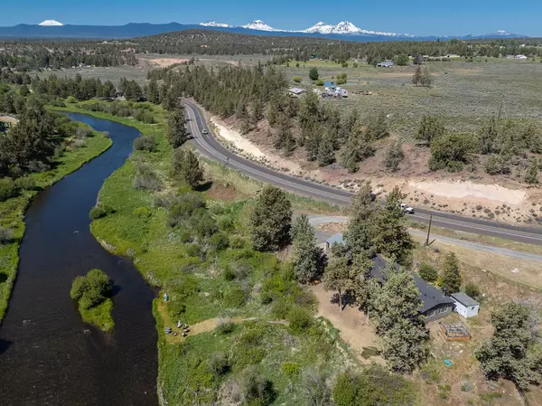 Bend, OR 97703,20001 Beaver LN