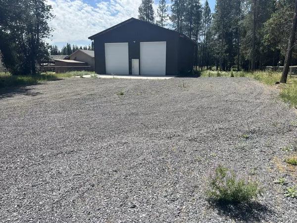 Bend, OR 97707,16963 Downey RD