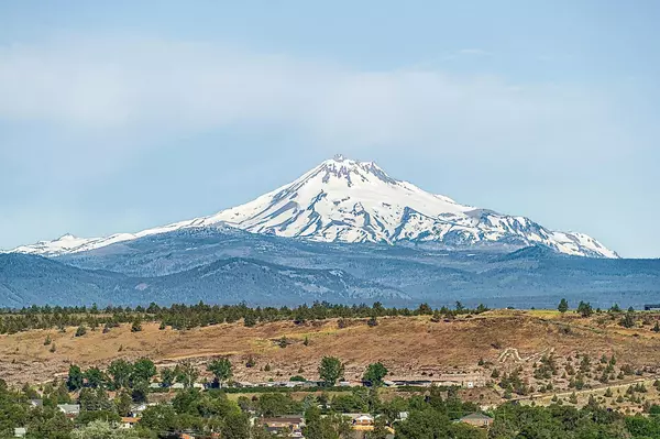 Madras, OR 97741,454 Manzanita DR