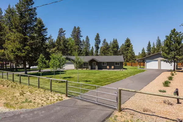 17322 Canvasback DR, Bend, OR 97707