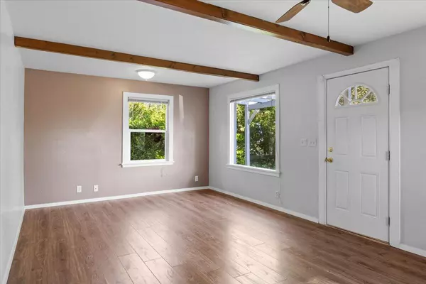 Ashland, OR 97520,1040 Main ST