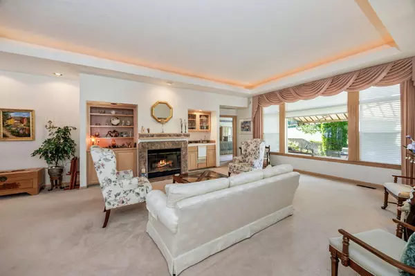 Medford, OR 97504,3227 Chandler Egan DR