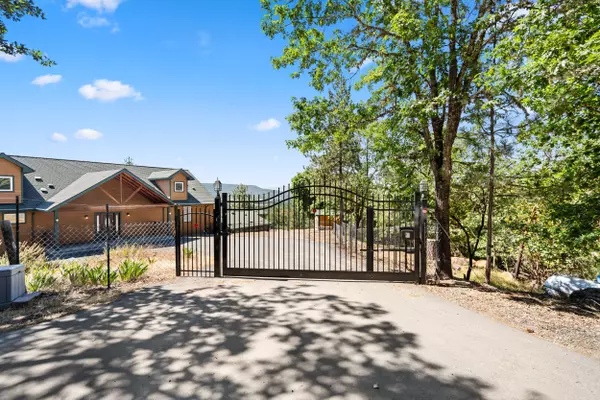 Gold Hill, OR 97525,207 Crossway DR