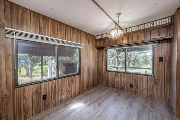 Prineville, OR 97754,8012 Hood CIR