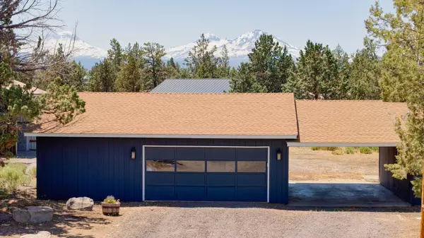 Bend, OR 97703,67089 Fryrear RD