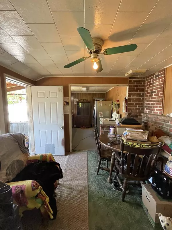 Klamath Falls, OR 97601,3535 Emerald ST