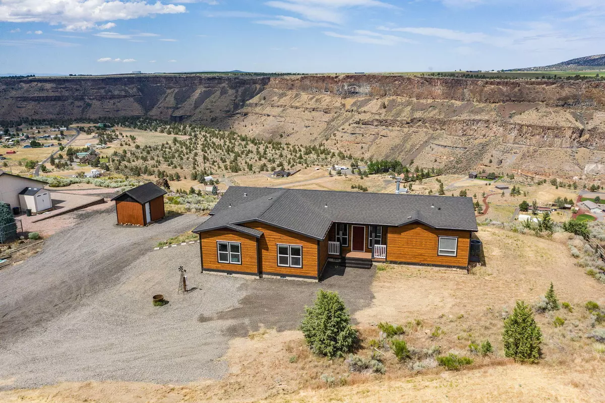 Terrebonne, OR 97760,14007 Peninsula DR