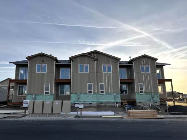 Redmond, OR 97756,4086 39th ST #Lot 29