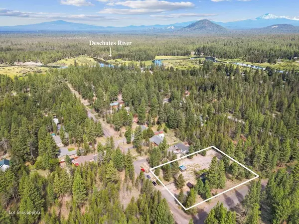 Bend, OR 97707,16378 Whitetail LN