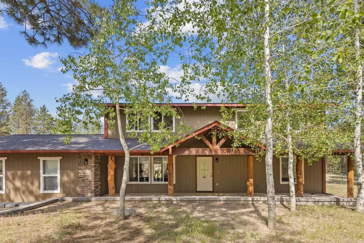 Bend, OR 97707,16378 Whitetail LN