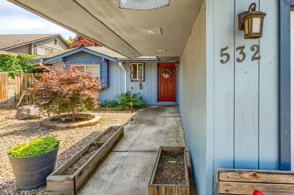 Central Point, OR 97502,532 Hopkins RD