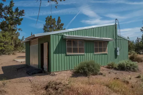 Bend, OR 97703,17949 Cascade Estates DR