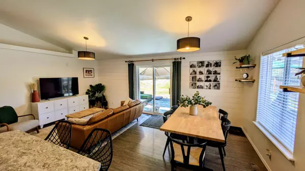 Grants Pass, OR 97526,1930 Donovan CT