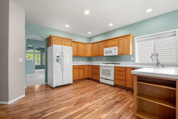 Bend, OR 97702,2149 Harley LN