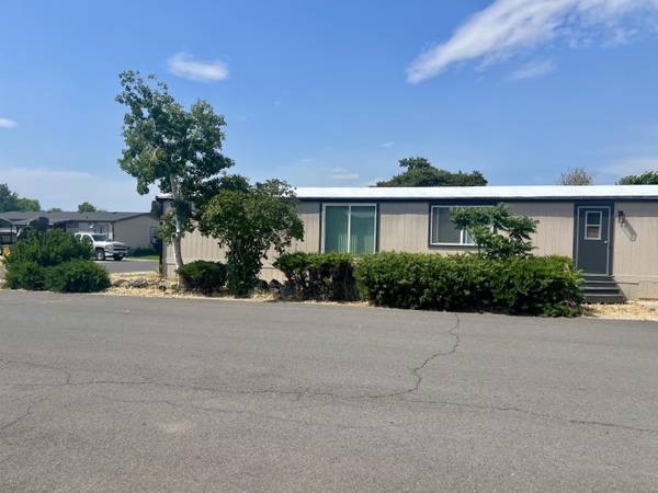 Redmond, OR 97756,1515 Fir AVE #51