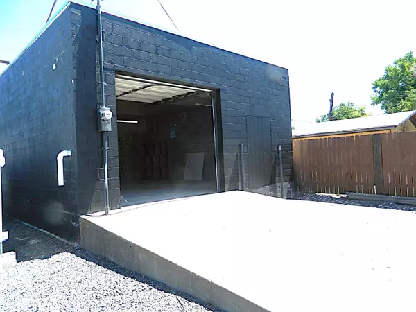 Klamath Falls, OR 97601,162 Main ST