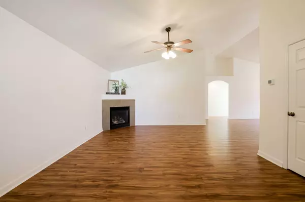 Redmond, OR 97756,1172 22nd PL #OR