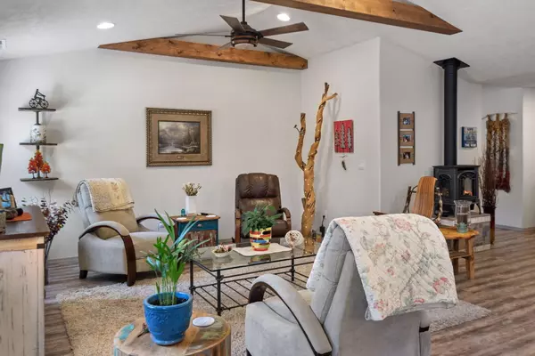 La Pine, OR 97739,16121 Lava DR