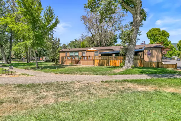 Jacksonville, OR 97530,1055 5th ST #11