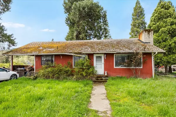 Glendale, OR 97442,5230 Azalea-Glen RD