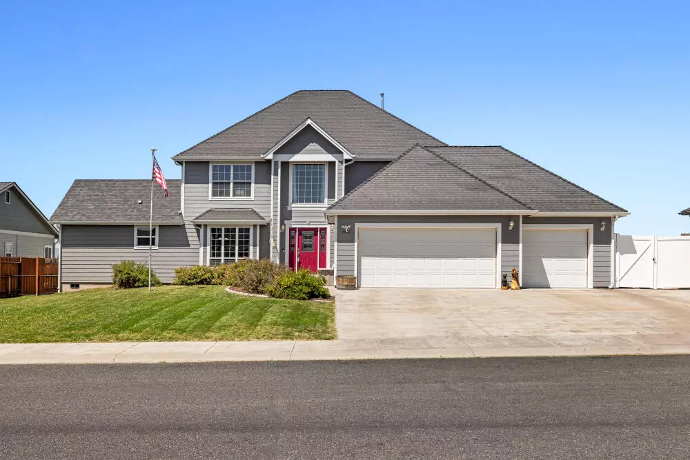 Klamath Falls, OR 97603,3934 El Cerrito WAY