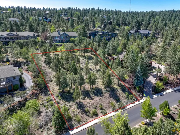 Bend, OR 97703,3333 Panorama DR